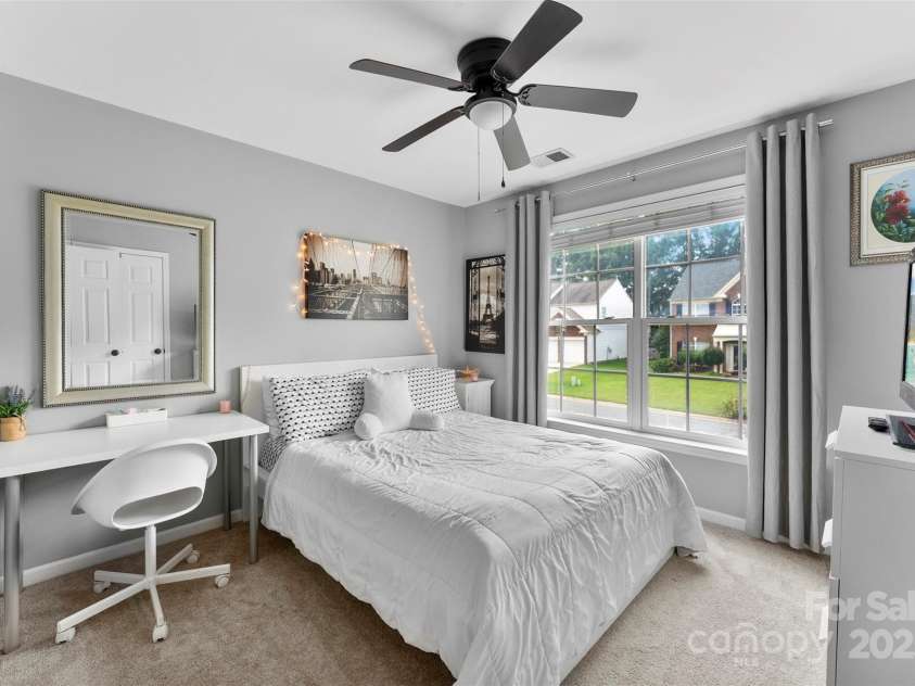 3125 Arborhill Road, Charlotte, NC 28270.  MLS# CAR4281002, YatesRealty ID 27372. 