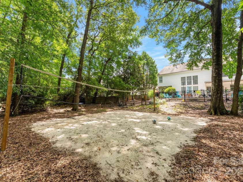 3125 Arborhill Road, Charlotte, NC 28270.  MLS# CAR4281002, YatesRealty ID 27372. 