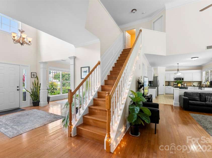 3125 Arborhill Road, Charlotte, NC 28270.  MLS# CAR4281002, YatesRealty ID 27372. 