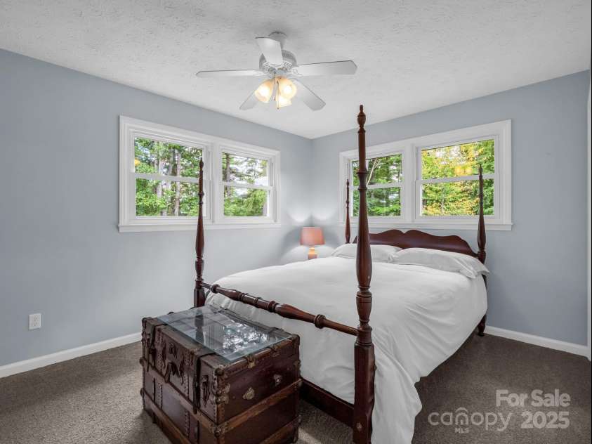 61 Overbrook Drive, Saluda, NC 28773.  MLS# CAR4281023, YatesRealty ID 27373. 