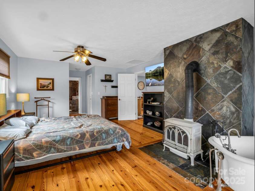 61 Overbrook Drive, Saluda, NC 28773.  MLS# CAR4281023, YatesRealty ID 27373. Primary