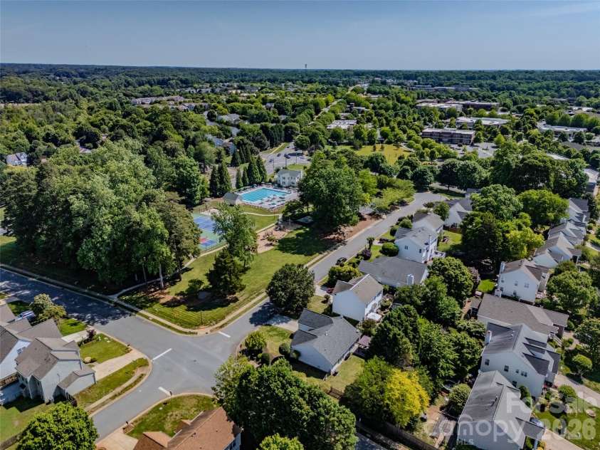 9400 Shepparton Drive, Huntersville, NC 28078.  MLS# CAR4380604, YatesRealty ID 27373. 