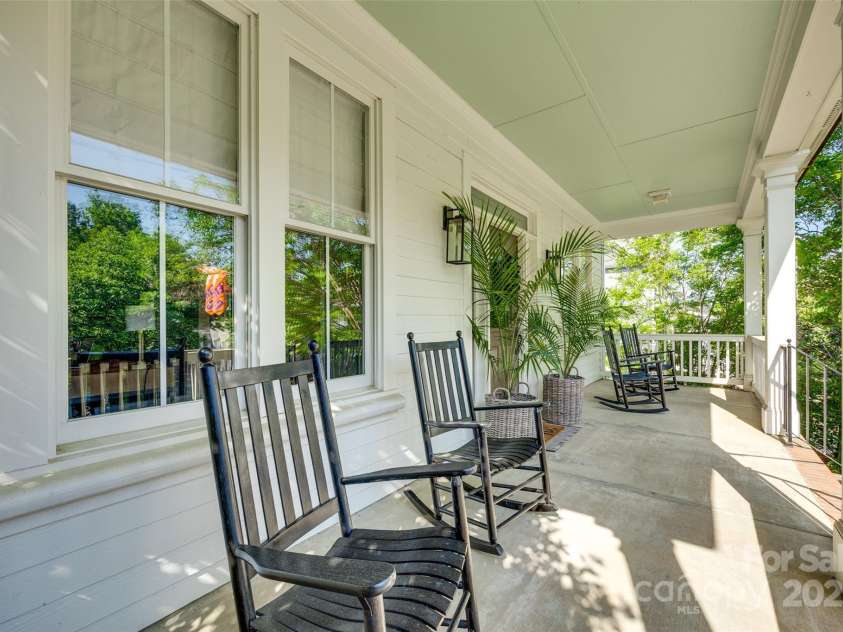 117 Mills Lane, Fort Mill, SC 29708.  MLS# CAR4251878, YatesRealty ID 27374. 