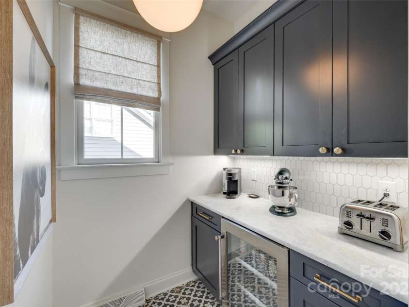 117 Mills Lane, Fort Mill, SC 29708.  MLS# CAR4251878, YatesRealty ID 27374. 