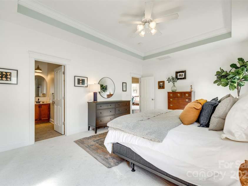 117 Mills Lane, Fort Mill, SC 29708.  MLS# CAR4251878, YatesRealty ID 27374. Primary bedroom
