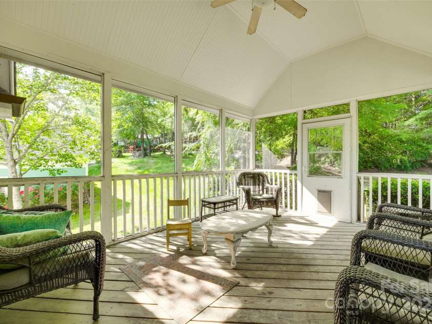 117 Mills Lane, Fort Mill, SC 29708.  MLS# CAR4251878, YatesRealty ID 27374. Screened porch