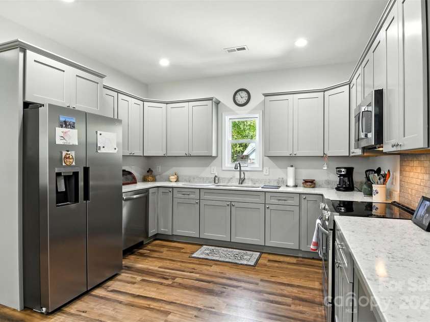 1739 Plantation Loop, Morganton, NC 28655.  MLS# CAR4283492, YatesRealty ID 27375. 
