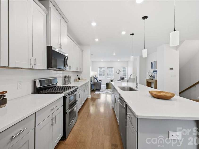 3004 Hovenweep Alley, Charlotte, NC 28217.  MLS# CAR4351343, YatesRealty ID 27375. 