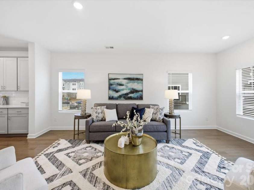 3004 Hovenweep Alley, Charlotte, NC 28217.  MLS# CAR4351343, YatesRealty ID 27375. 