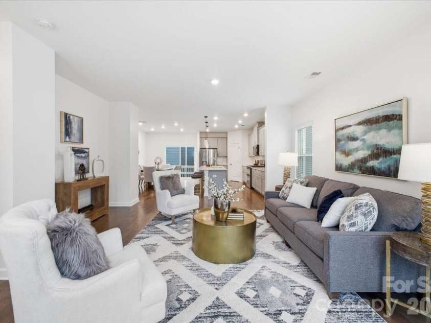 3004 Hovenweep Alley, Charlotte, NC 28217.  MLS# CAR4351343, YatesRealty ID 27375. 