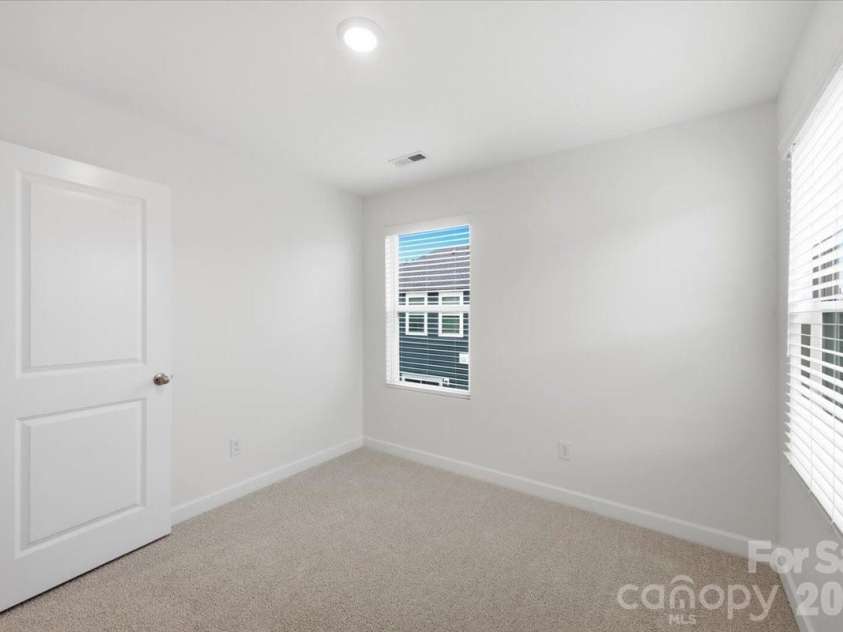 3004 Hovenweep Alley, Charlotte, NC 28217.  MLS# CAR4351343, YatesRealty ID 27375. 