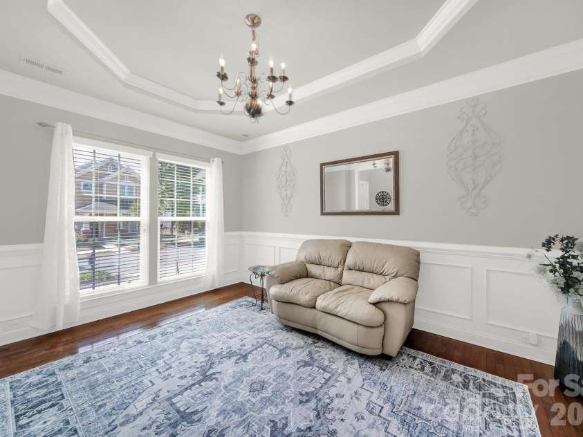 16416 Leavitt Lane, Davidson, NC 28036.  MLS# CAR4379228, YatesRealty ID 27376. 