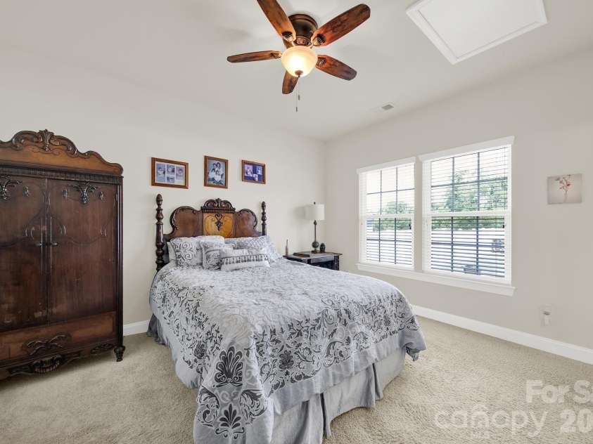 16416 Leavitt Lane, Davidson, NC 28036.  MLS# CAR4379228, YatesRealty ID 27376. 