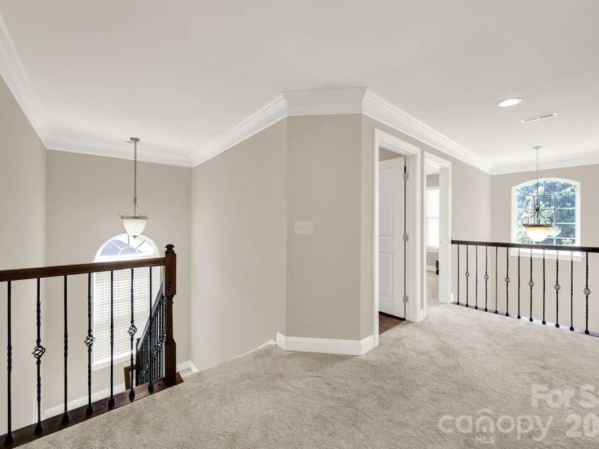 16416 Leavitt Lane, Davidson, NC 28036.  MLS# CAR4379228, YatesRealty ID 27376. 