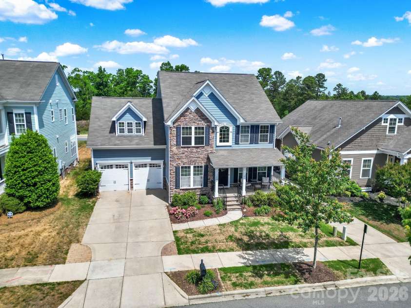 16416 Leavitt Lane, Davidson, NC 28036.  MLS# CAR4379228, YatesRealty ID 27376. 