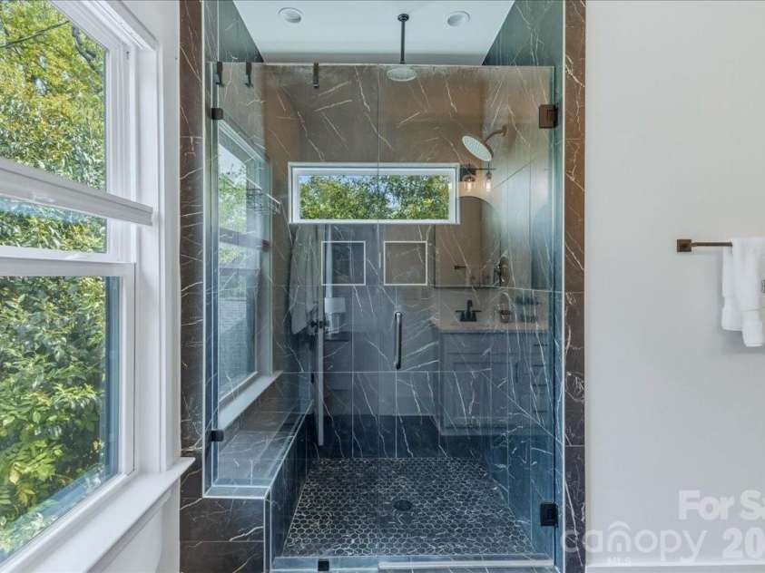 2904 Clemson Avenue, Charlotte, NC 28205.  MLS# CAR4367687, YatesRealty ID 27377. 