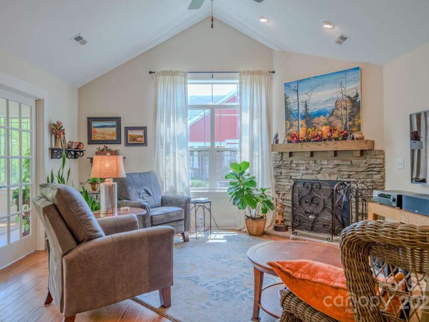 38 Westfield Way, Candler, NC 28715.  MLS# CAR4274179, YatesRealty ID 27377. 
