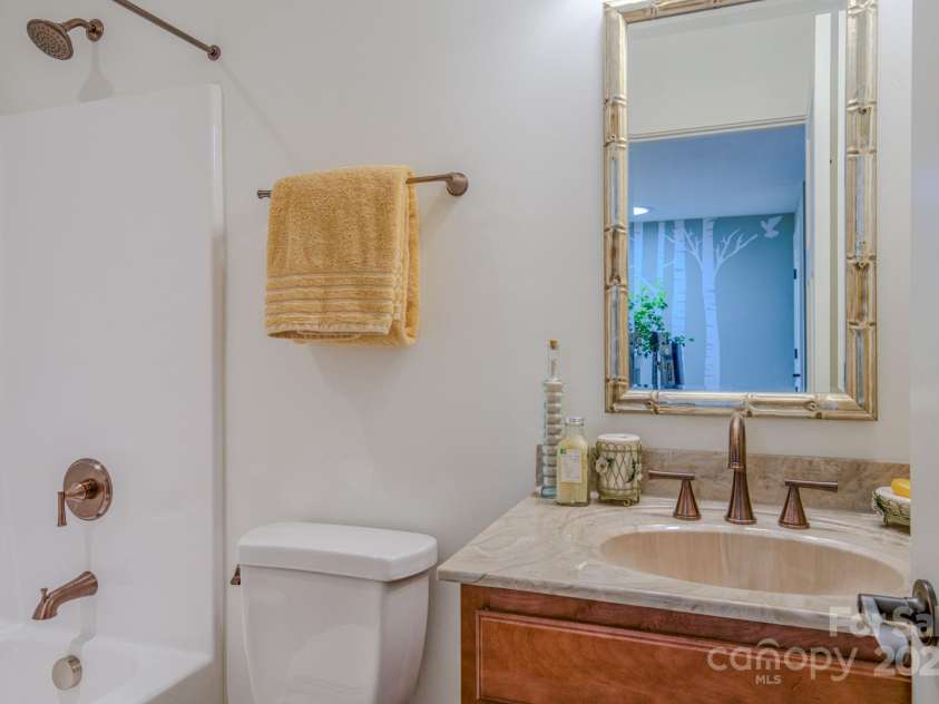 38 Westfield Way, Candler, NC 28715.  MLS# CAR4274179, YatesRealty ID 27377. Upstairs Bath