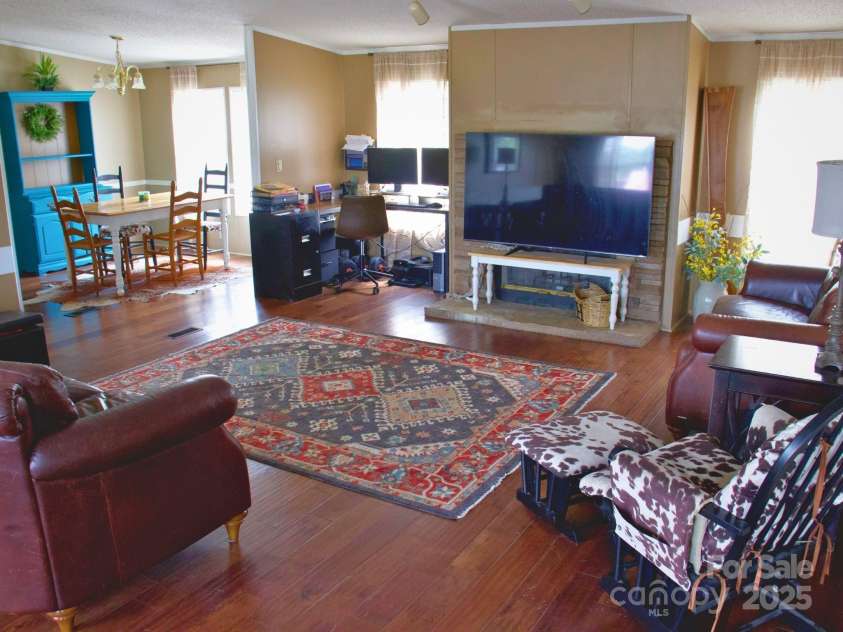 2510 LEONHARDT Road, Cherryville, NC 28021.  MLS# CAR4279675, YatesRealty ID 27379. 