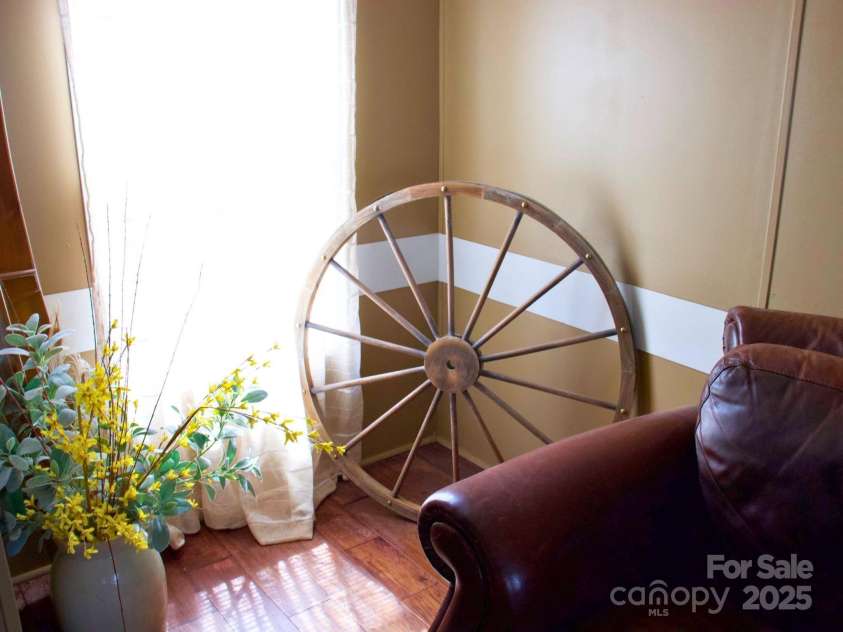 2510 LEONHARDT Road, Cherryville, NC 28021.  MLS# CAR4279675, YatesRealty ID 27379. 