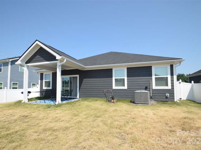 12209 Riceland Way, Midland, NC 28107.  MLS# CAR4276047, YatesRealty ID 27380. 