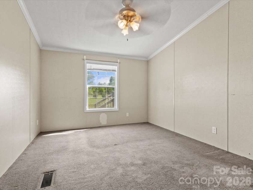 292 Longhorn Lane, Cheraw, SC 29520.  MLS# CAR4384944, YatesRealty ID 27381. 