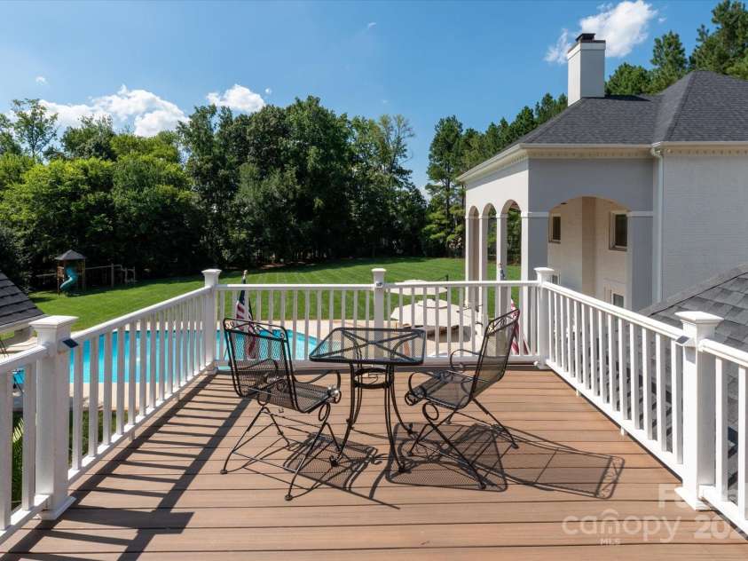 533 Valley Run Drive, Waxhaw, NC 28173.  MLS# CAR4277691, YatesRealty ID 27381. 