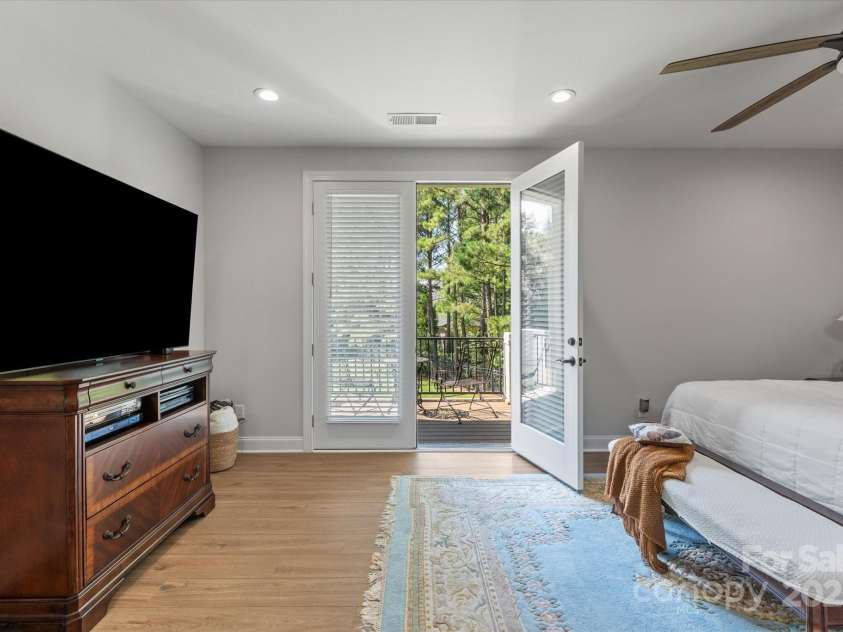 533 Valley Run Drive, Waxhaw, NC 28173.  MLS# CAR4277691, YatesRealty ID 27381. 