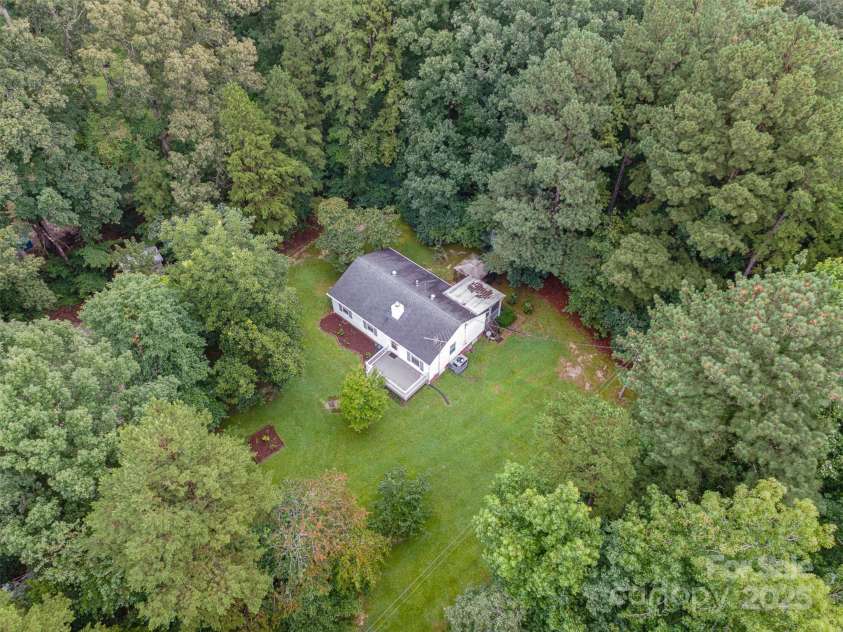 7362 Henry Harris Road, Lancaster, SC 29720.  MLS# CAR4278143, YatesRealty ID 27383. Private and Serene