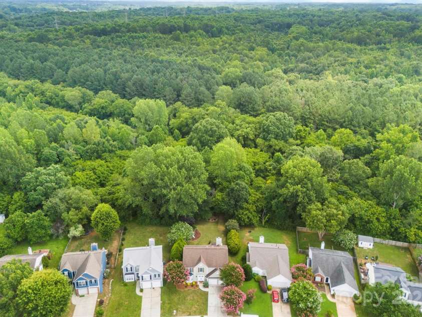 7918 Leisure Lane, Huntersville, NC 28078.  MLS# CAR4281973, YatesRealty ID 27384. 