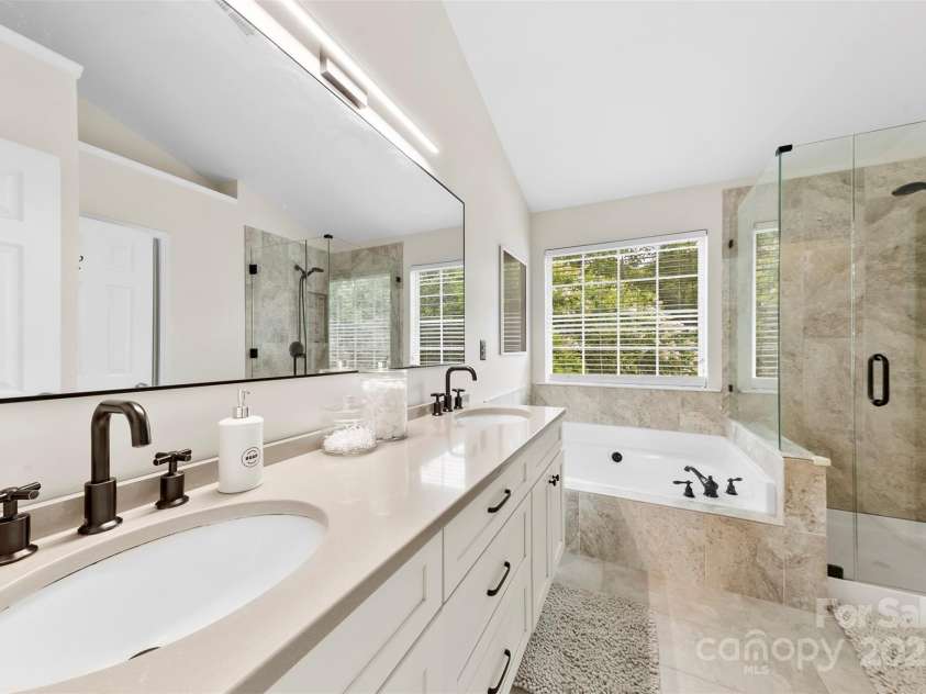 7918 Leisure Lane, Huntersville, NC 28078.  MLS# CAR4281973, YatesRealty ID 27384. 