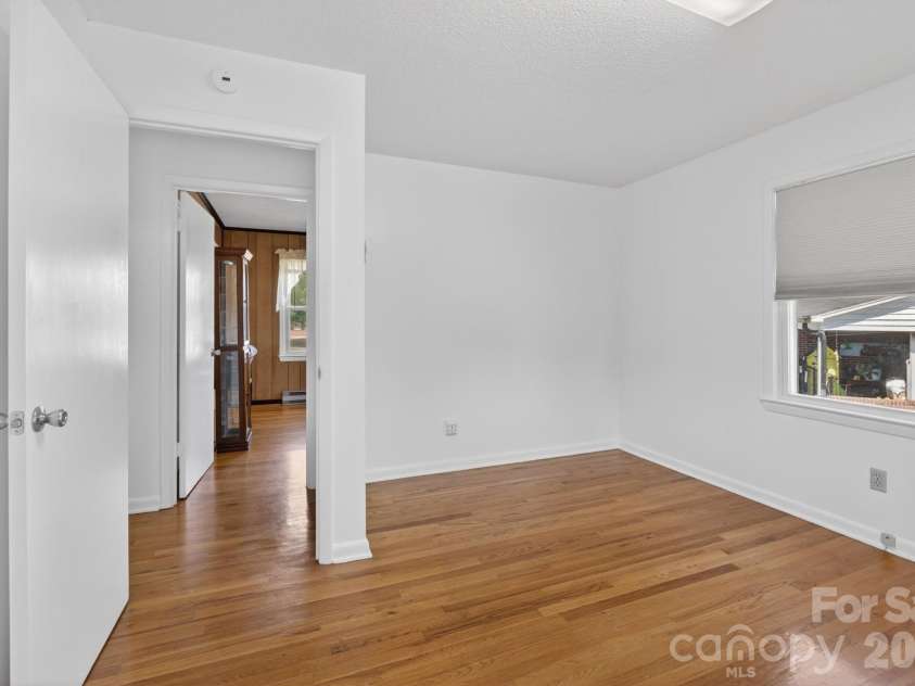 2104 Lamesa Court, Lenoir, NC 28645.  MLS# CAR4385535, YatesRealty ID 27385. 