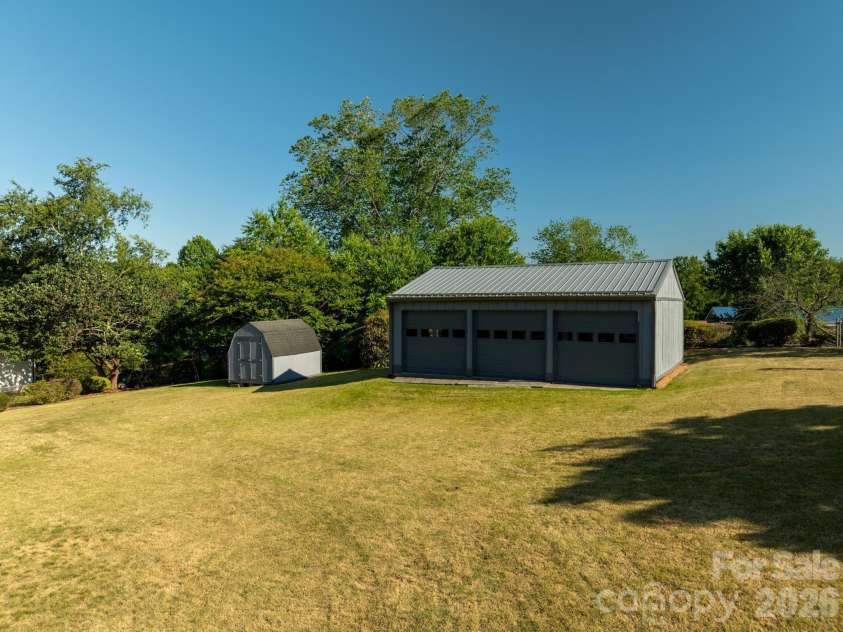 2104 Lamesa Court, Lenoir, NC 28645.  MLS# CAR4385535, YatesRealty ID 27385. 