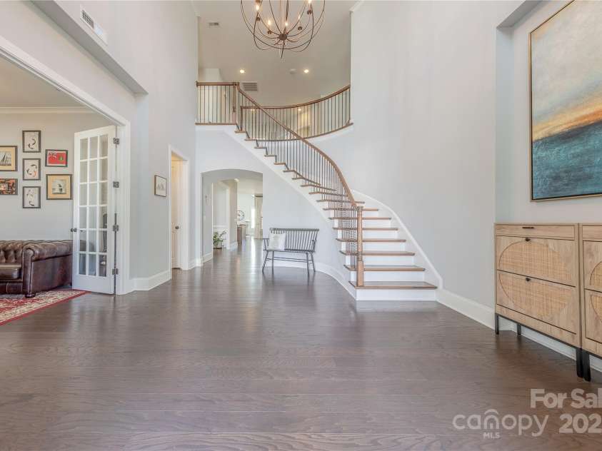 5266 Meadowcroft Way, Fort Mill, SC 29708.  MLS# CAR4278717, YatesRealty ID 27385. Grand 2-Story Foyer