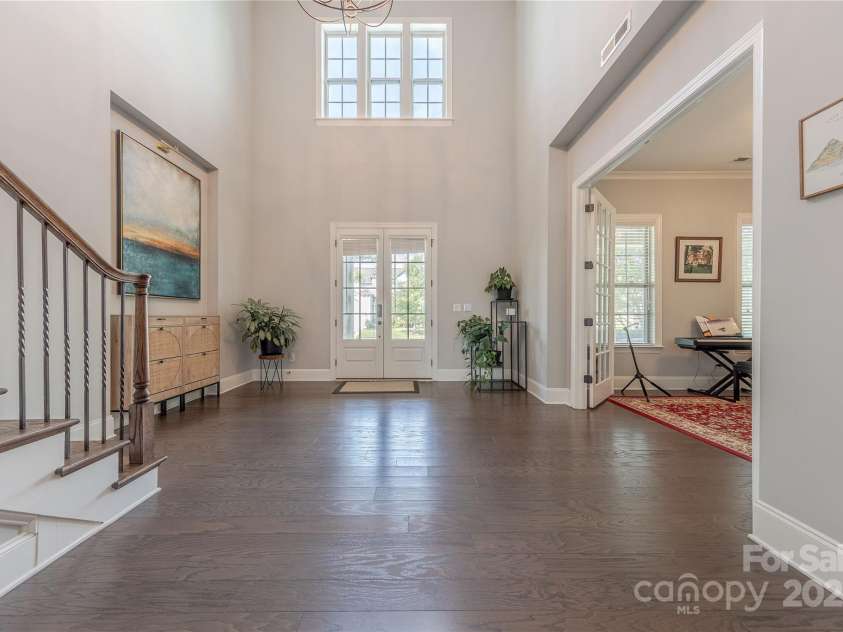 5266 Meadowcroft Way, Fort Mill, SC 29708.  MLS# CAR4278717, YatesRealty ID 27385. Hardwood Floors