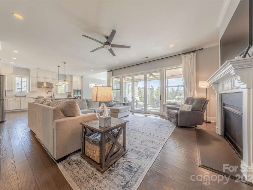 5266 Meadowcroft Way, Fort Mill, SC 29708.  MLS# CAR4278717, YatesRealty ID 27385. Open Concept