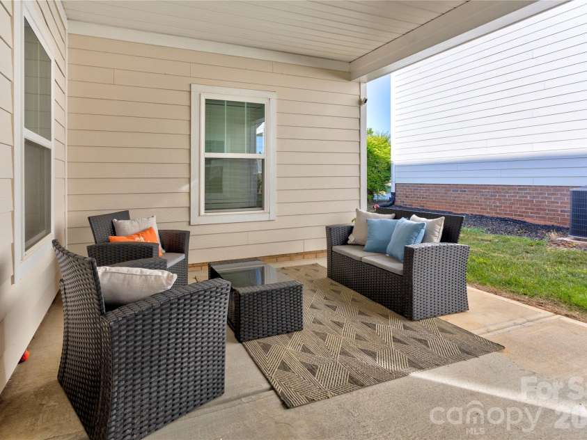 3577 County Down Avenue, Kannapolis, NC 28081.  MLS# CAR4372027, YatesRealty ID 27386. 