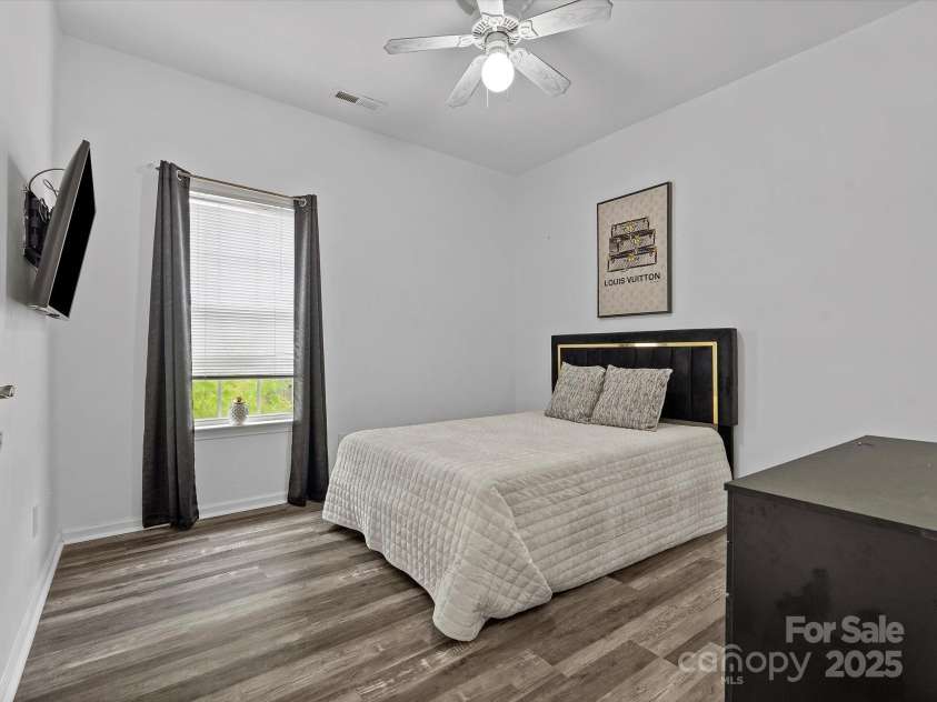 409 Danielle Way, Fort Mill, SC 29715.  MLS# CAR4275043, YatesRealty ID 27386. 