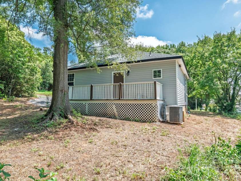 511 Lodge Street, Wadesboro, NC 28170.  MLS# CAR4276092, YatesRealty ID 27388. Backyard