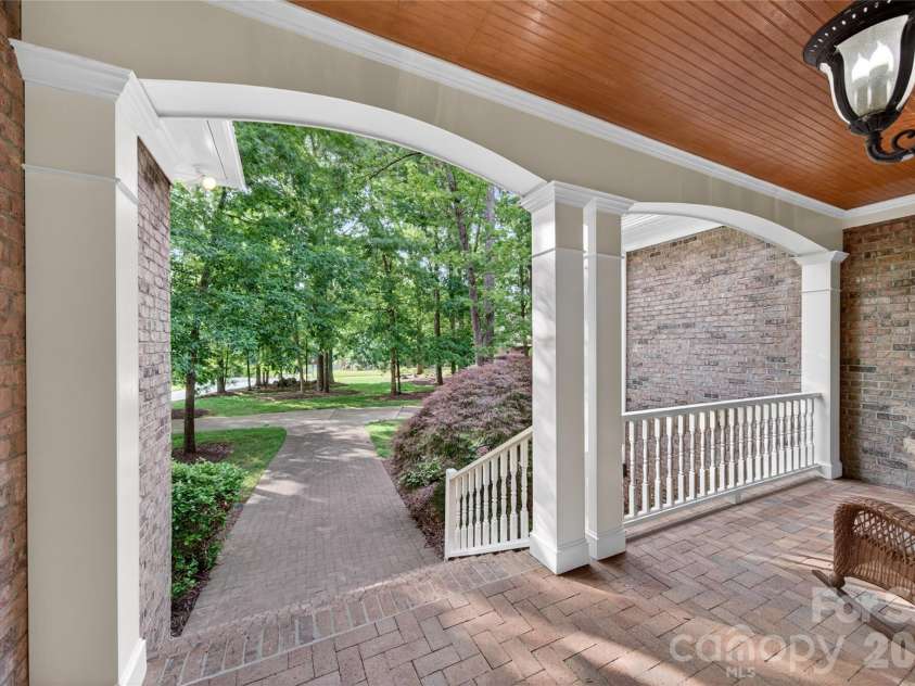 118 Stonehurst Lane, Waxhaw, NC 28173.  MLS# CAR4380184, YatesRealty ID 27389. 