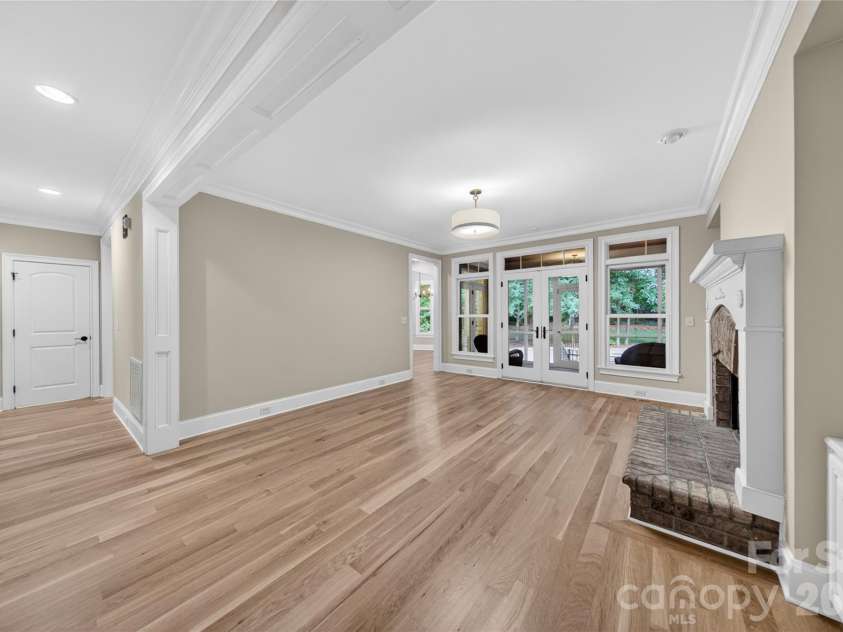 118 Stonehurst Lane, Waxhaw, NC 28173.  MLS# CAR4380184, YatesRealty ID 27389. 