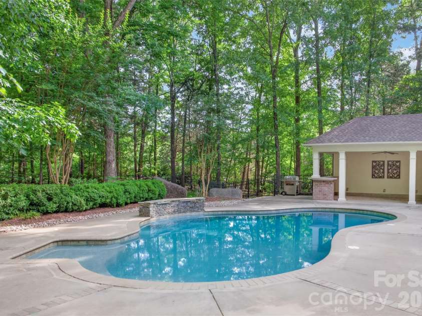 118 Stonehurst Lane, Waxhaw, NC 28173.  MLS# CAR4380184, YatesRealty ID 27389. 