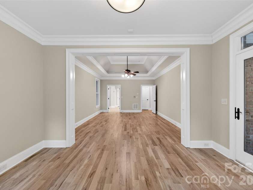 118 Stonehurst Lane, Waxhaw, NC 28173.  MLS# CAR4380184, YatesRealty ID 27389. 