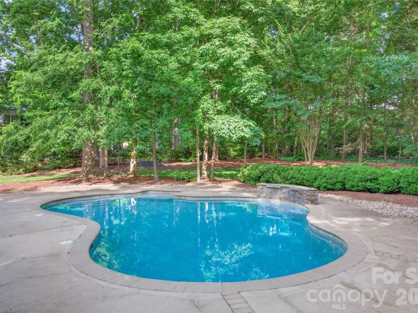 118 Stonehurst Lane, Waxhaw, NC 28173.  MLS# CAR4380184, YatesRealty ID 27389. 
