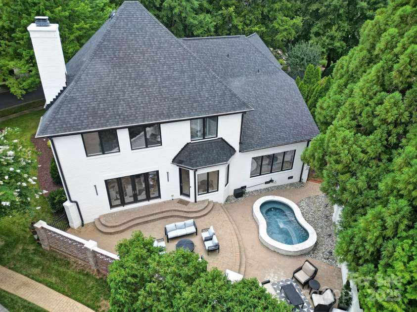 8016 Pemswood Street, Charlotte, NC 28277.  MLS# CAR4271864, YatesRealty ID 27389. 