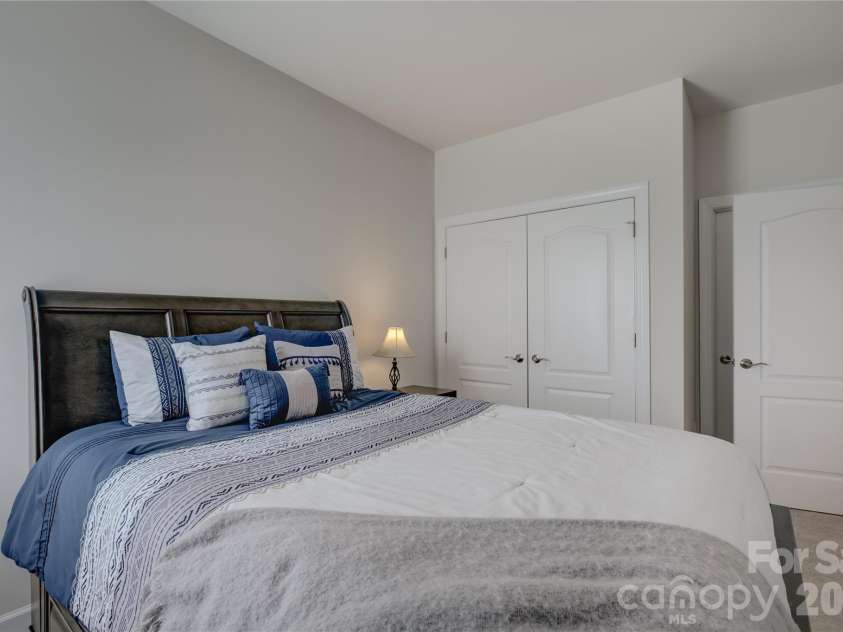 16541 Cozy Cove Road, Charlotte, NC 28278.  MLS# CAR4338314, YatesRealty ID 2739. 