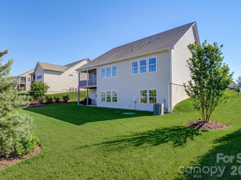 16541 Cozy Cove Road, Charlotte, NC 28278.  MLS# CAR4338314, YatesRealty ID 2739. 