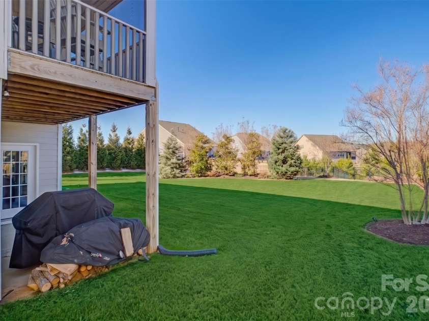 16541 Cozy Cove Road, Charlotte, NC 28278.  MLS# CAR4338314, YatesRealty ID 2739. 