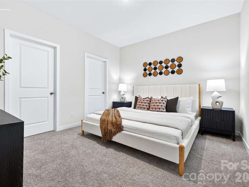 4640 Fanning Road, Hickory, NC 28602.  MLS# CAR4340283, YatesRealty ID 2739. 