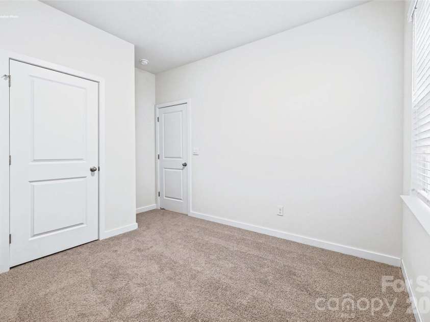 4640 Fanning Road, Hickory, NC 28602.  MLS# CAR4340283, YatesRealty ID 2739. 